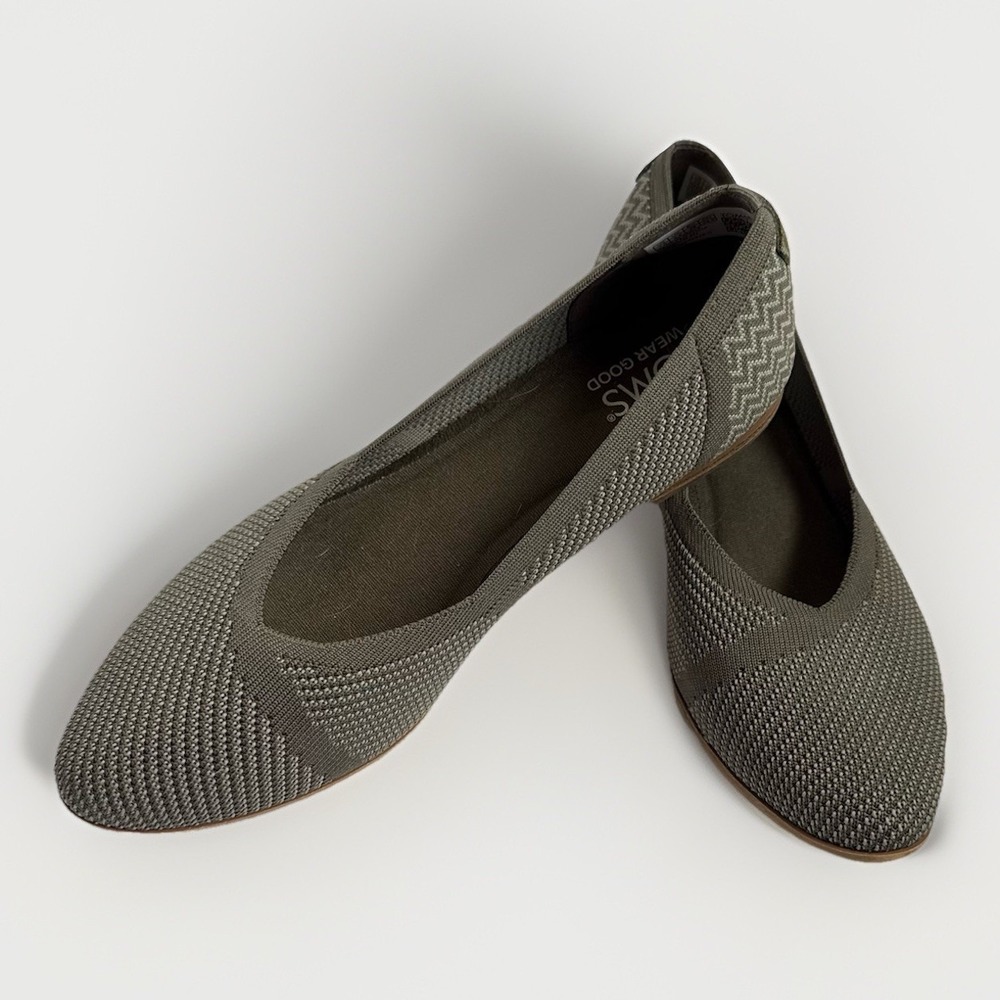 TOMS Jutti Neat Olive Green Pointed Ballet Knit Flats Size 7.5 Preppy Balletcore
